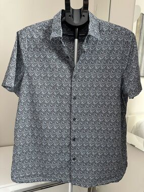 Perry Ellis Men's Cotton Micro Floral Button-Down Shirt XL Slim fit